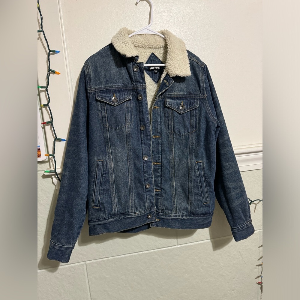 Men’s Denim Jacket with Faux Fur Lining